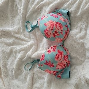 Victoria Secret Bra